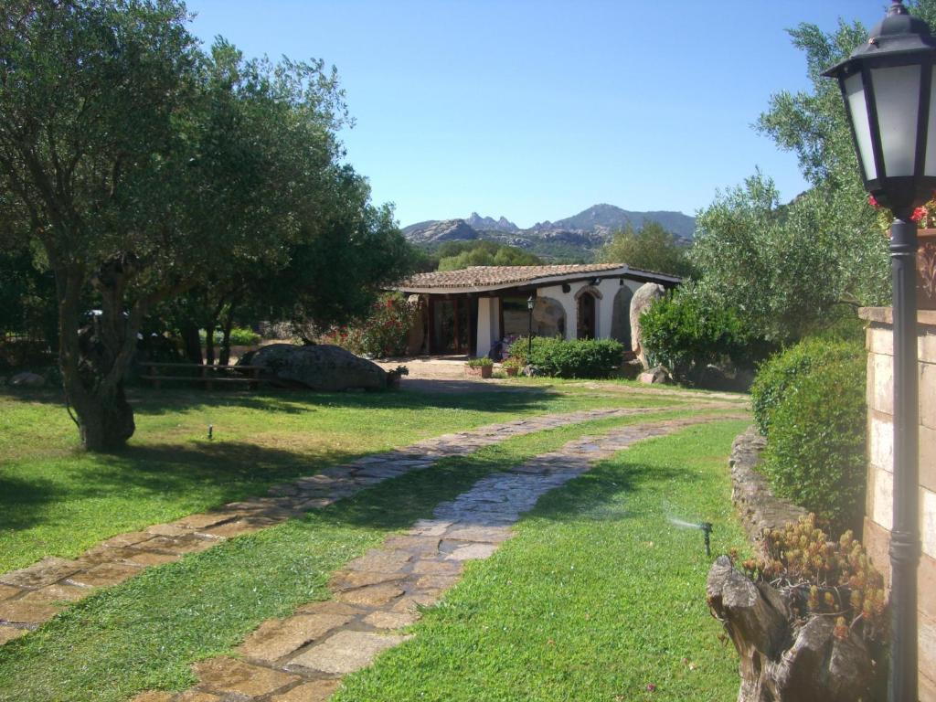 Jaddhu Agriturismo Country Resort Arzachena Buitenkant foto