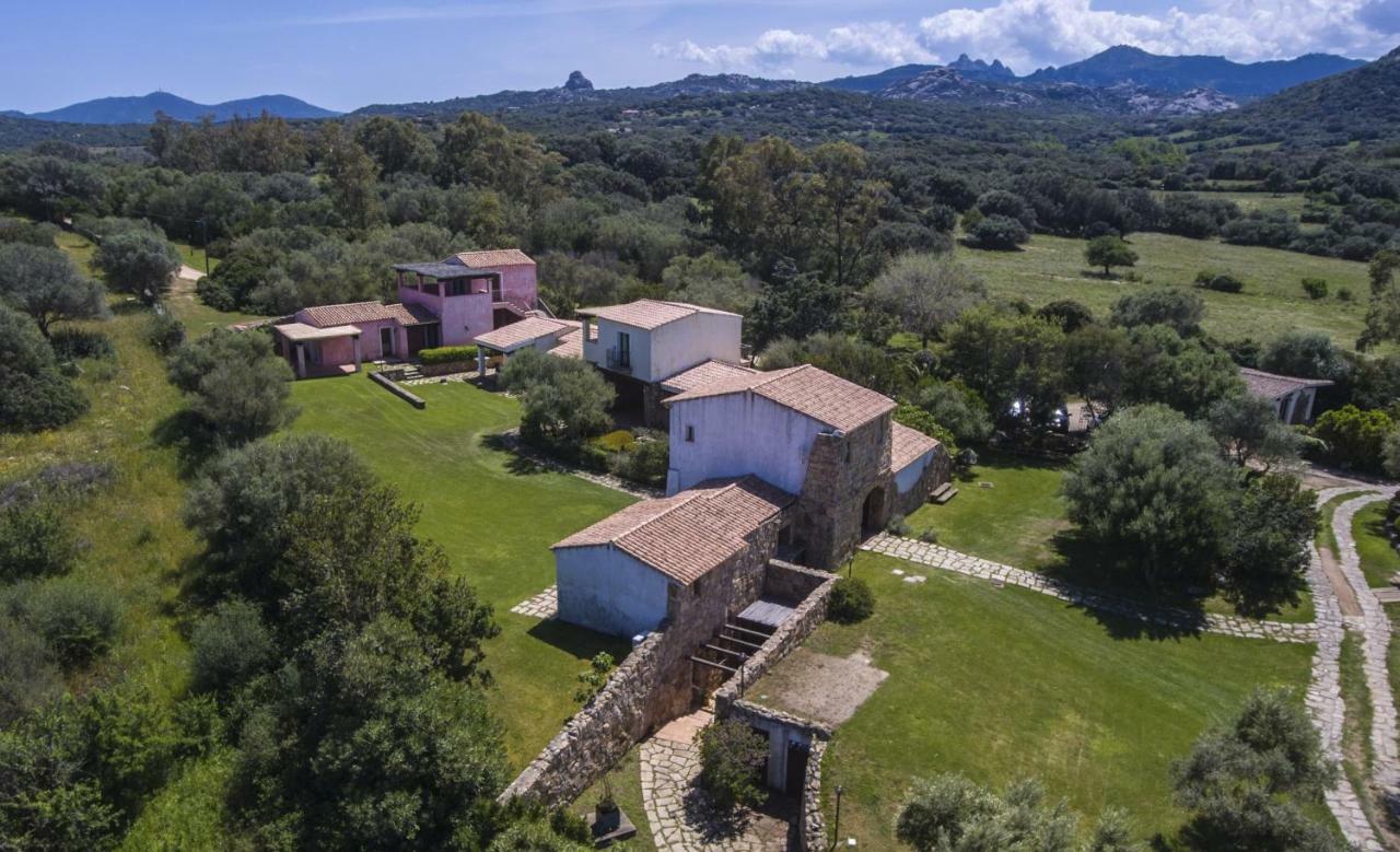 Jaddhu Agriturismo Country Resort Arzachena Buitenkant foto